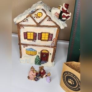Boyd's Bears "The Night Before Christmas" #24809 Mom Dad Chrissy & Santa w/ Box